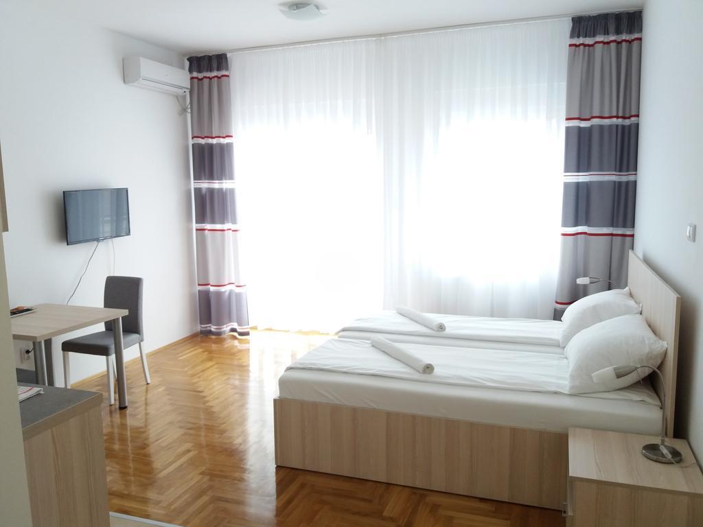 Apartment Subotica Exterior foto